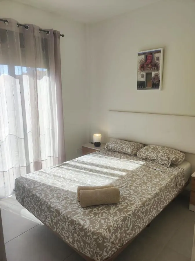 Piso Completo Para 4 Personas -Parking Gratuito Apartamento Málaga